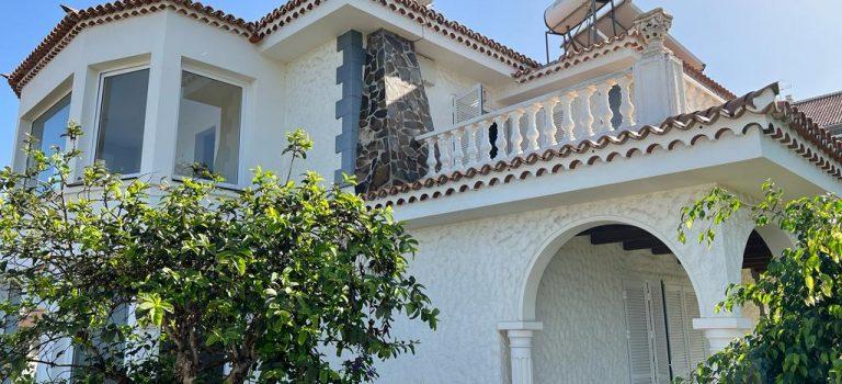 Teneriffa: Stilvolle Villa in La Orotava 990.000,- € VB